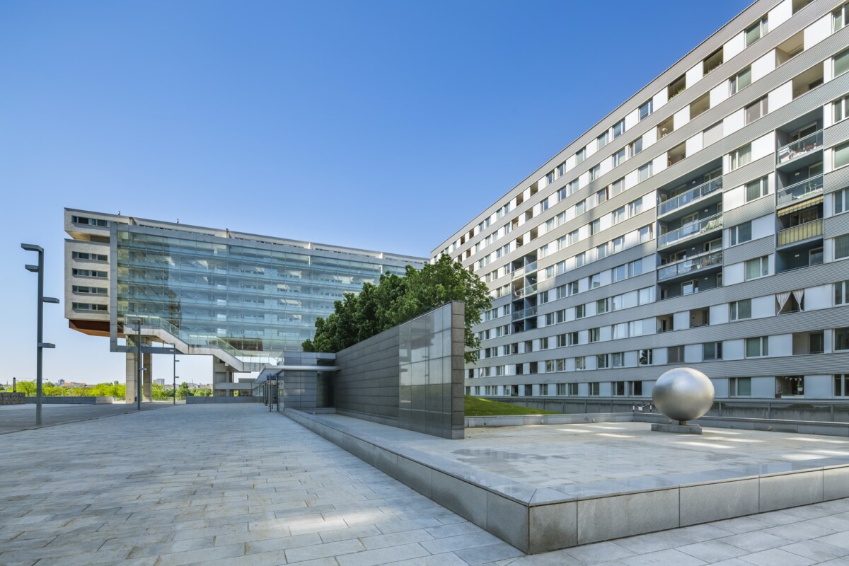 donau-city-office-buildings-in-vienna-austria.jpg